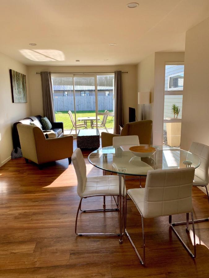 Amberley Serviced Apartments ภายนอก รูปภาพ
